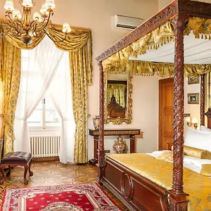 ***** Hotell U By Bhg Tjeckien