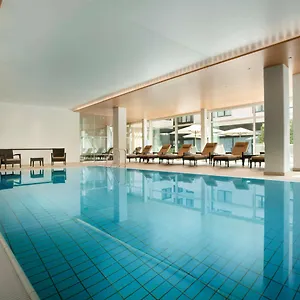 Отель Ramada Parkhotel